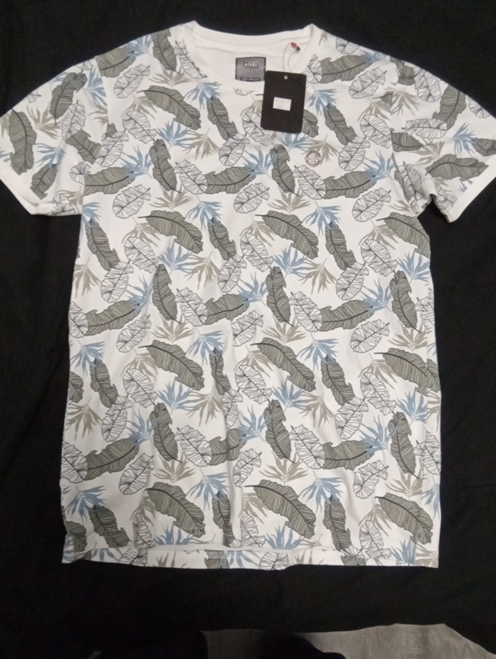 Borgo Medium Tropical Palm Leaf Print Crewneck T-Shirt NWT White